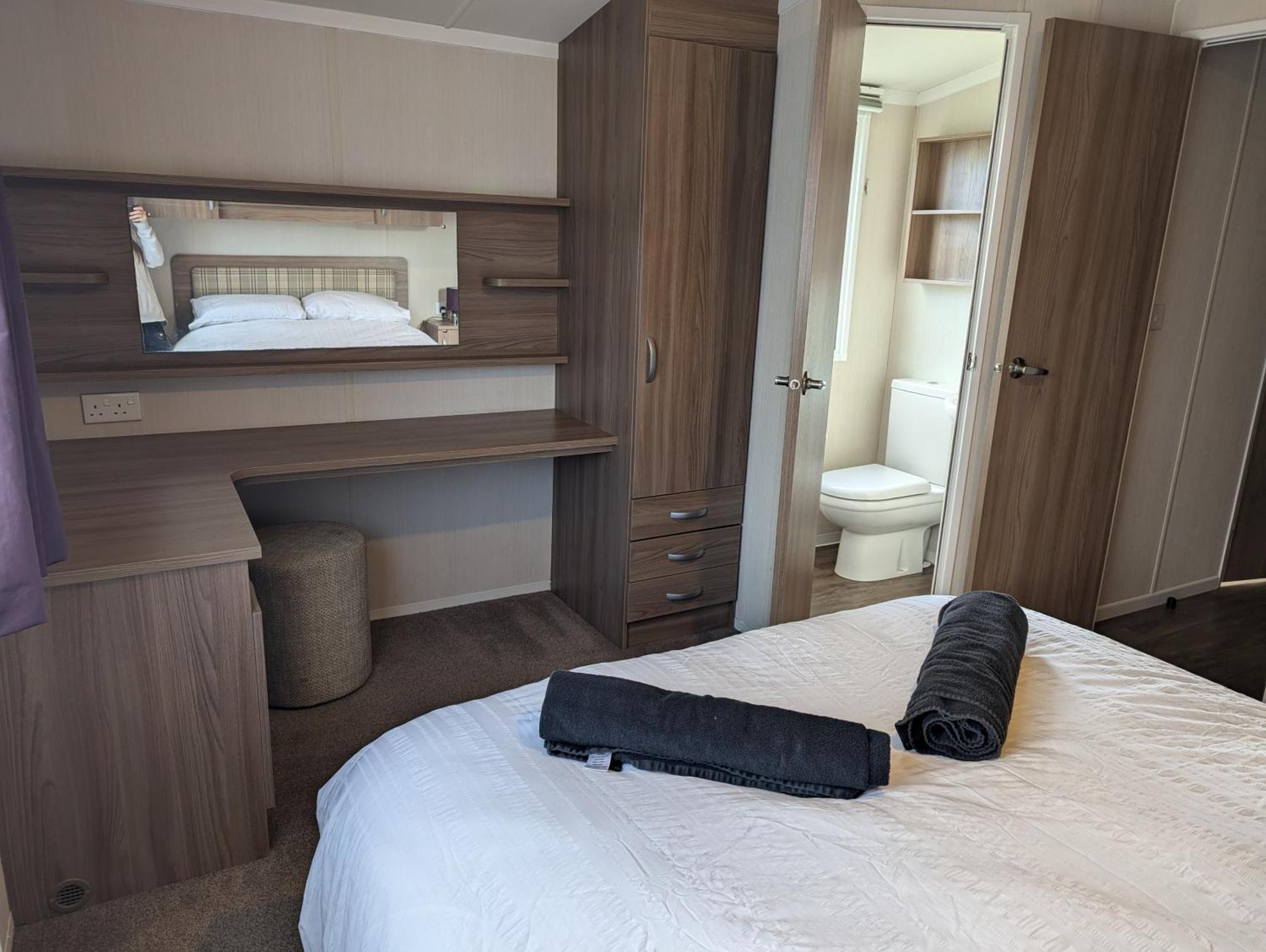 Swift Holidays At Combe Haven Holiday Park Hastings Eksteriør bilde